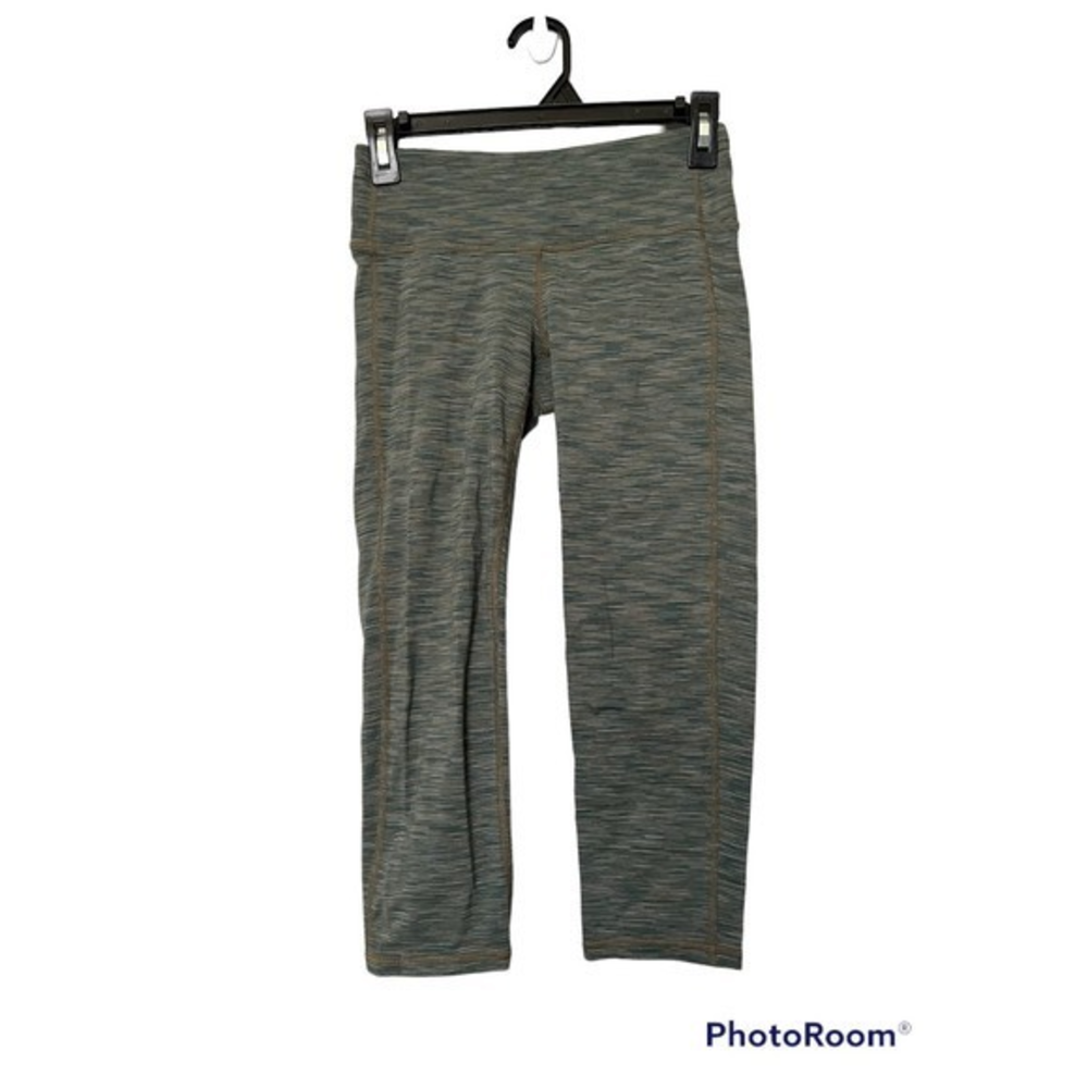 Athleta Capri length Leggings‎ variegated green XS